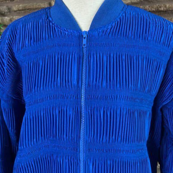 GDT Too Vintage 80s Royal Blue Mini Pleated Bomber Jacket - Picture 6 of 9